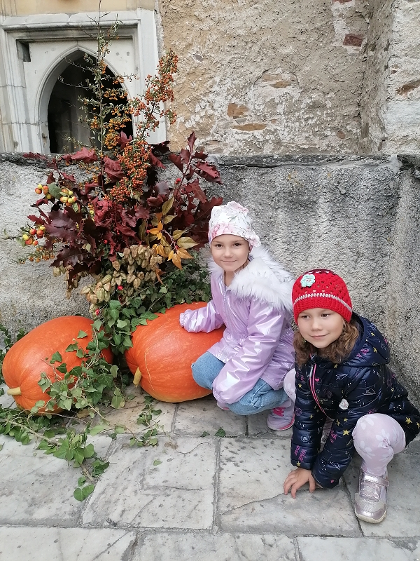 Berušky a Zajíčci - výlet na Pernštejn