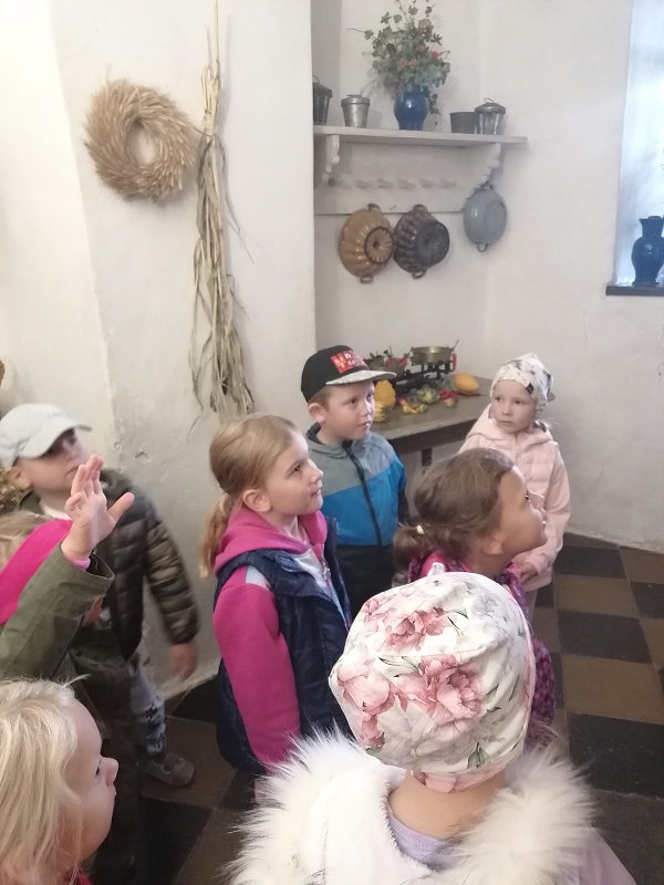 Berušky a Zajíčci - výlet na Pernštejn