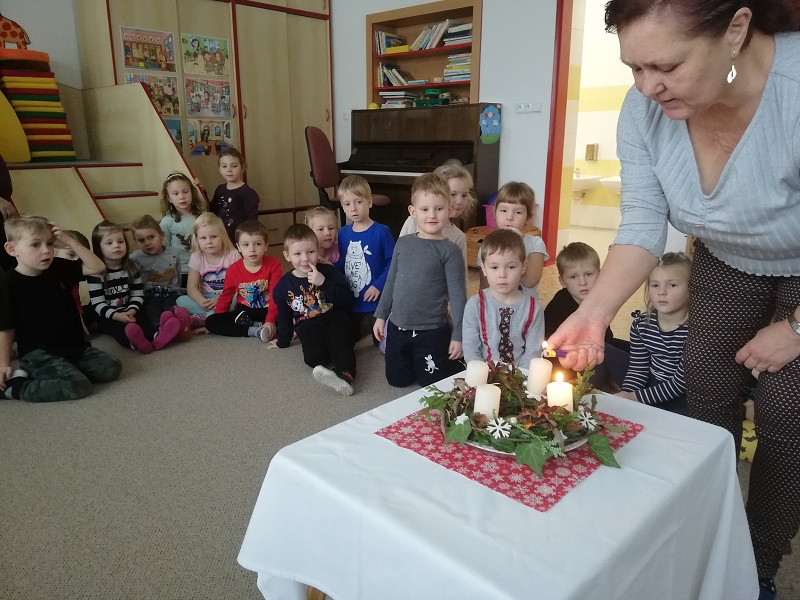 Druhá adventní svíce