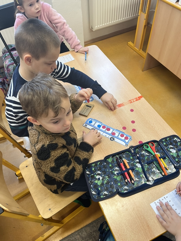 Předškoláci na návštěvě v  ZŠ Nádražní
