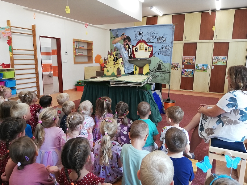 Divadlo O vytrvalém princi