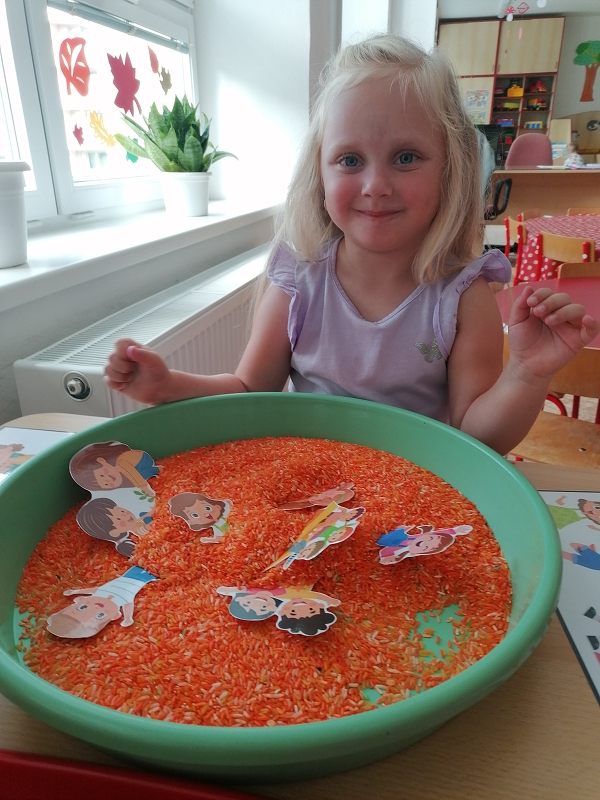 První dny ve školce