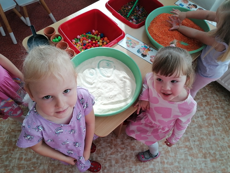 První dny ve školce