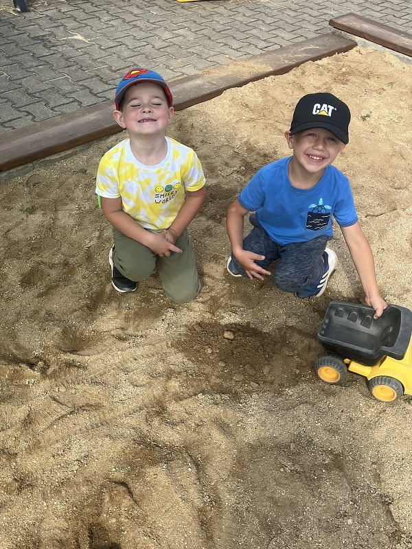 První dny ve školce