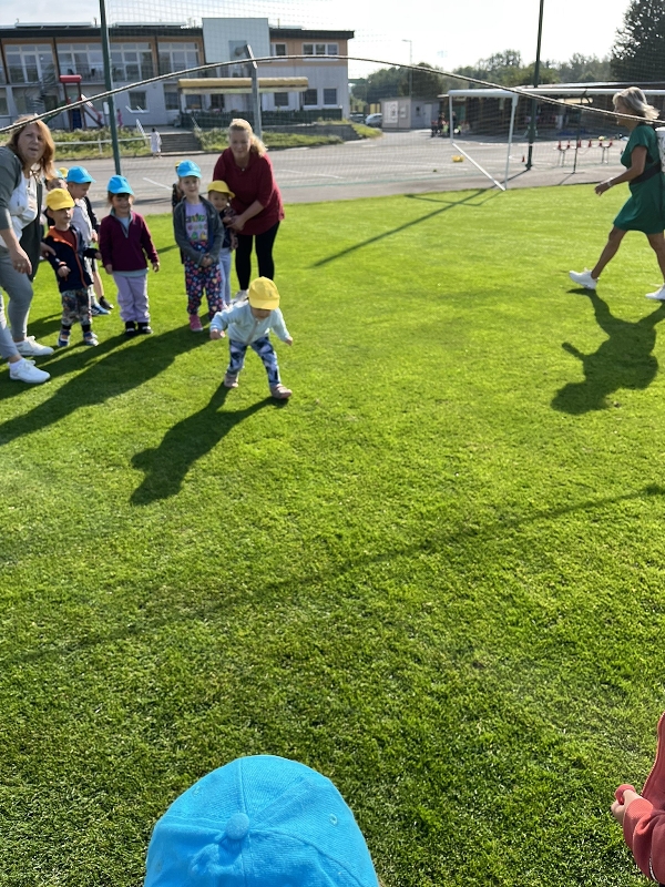 Sportujeme na fotbalovém hřišti