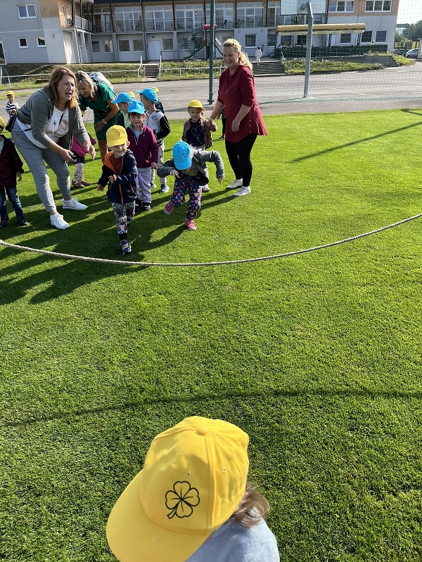 Sportujeme na fotbalovém hřišti