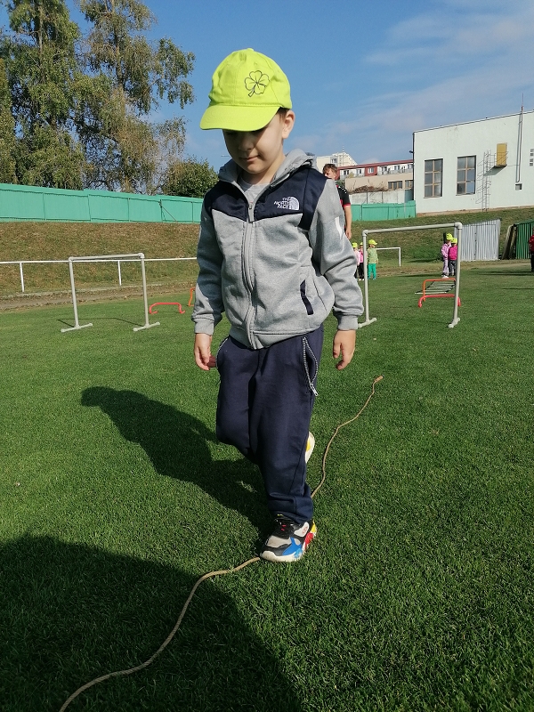 Sportujeme na fotbalovém hřišti