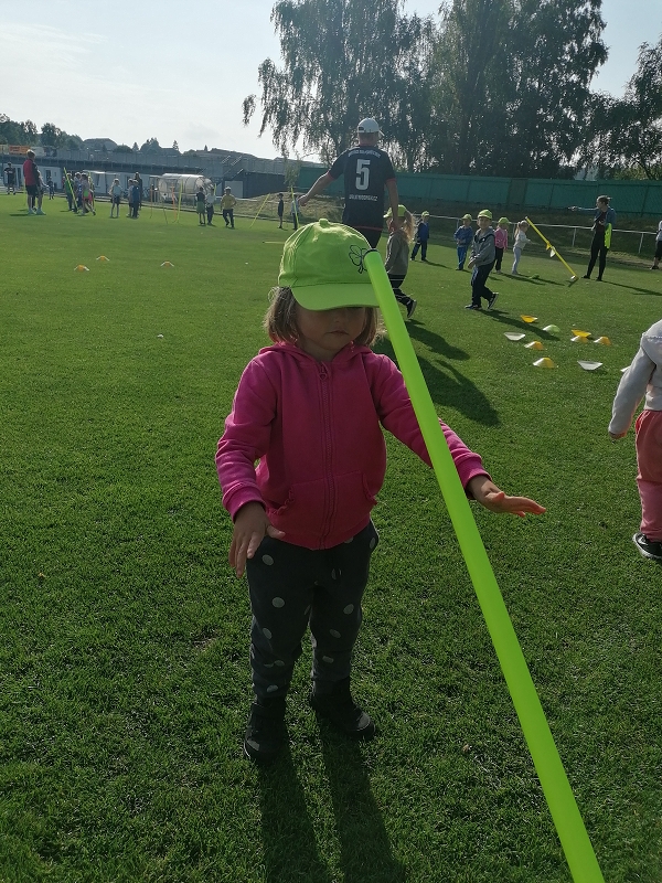 Sportujeme na fotbalovém hřišti