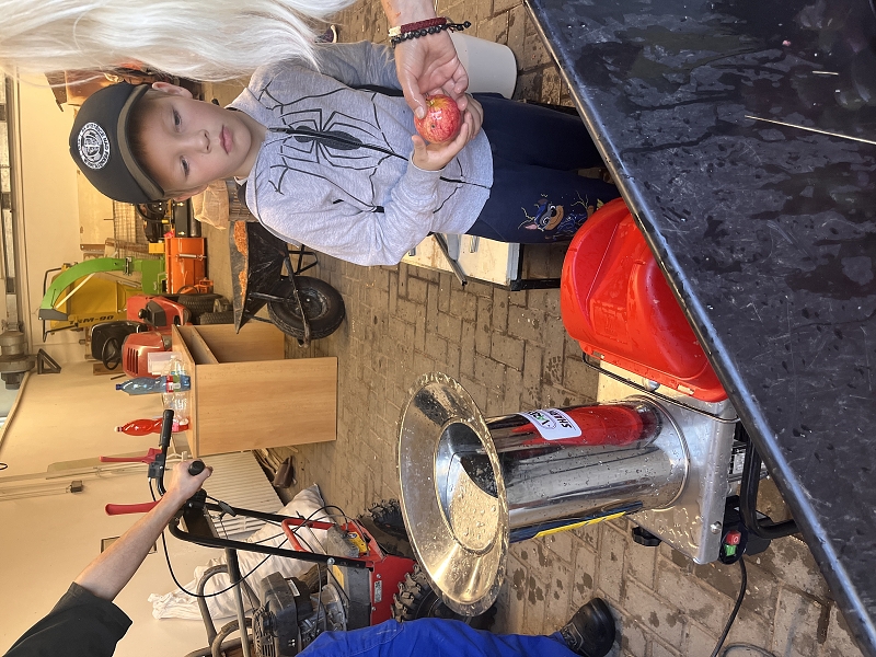 Moštování s předškoláky