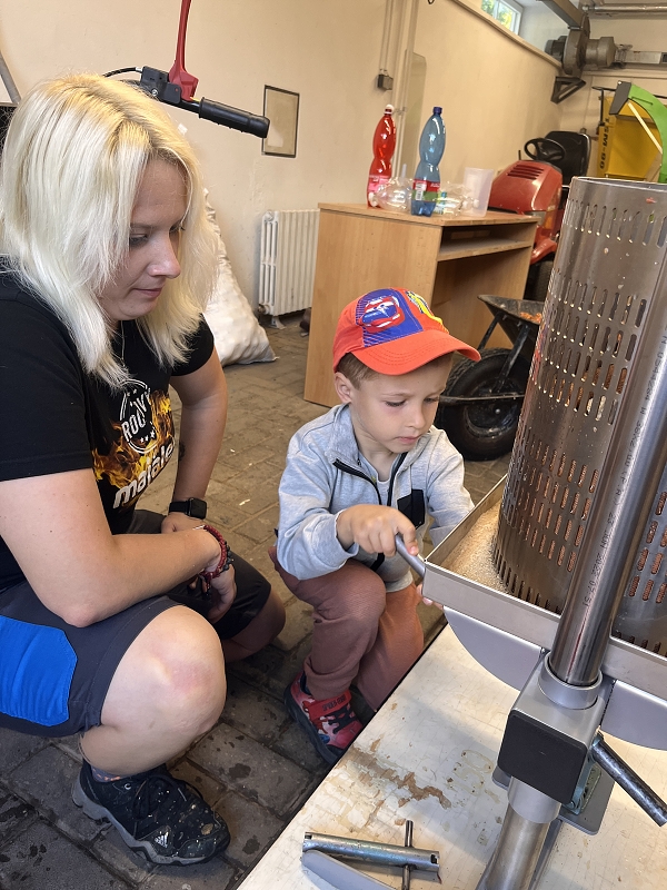 Moštování s předškoláky