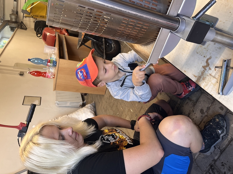 Moštování s předškoláky