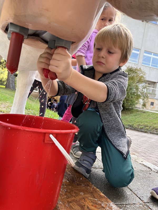 Moštování s předškoláky