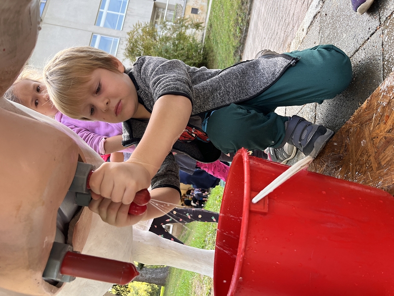 Moštování s předškoláky