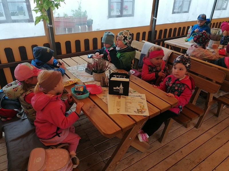 Výlet na hrad Pernštejn