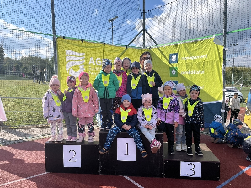 Zajíčci na atletických závodech