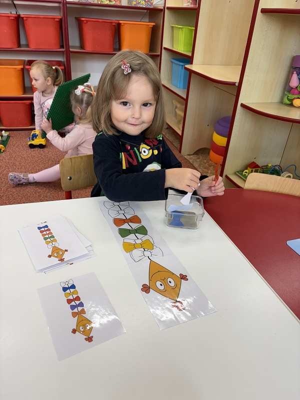 Koťátka - Vyletěl si pyšný drak