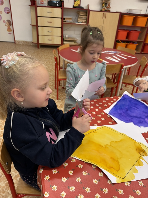 Koťátka - Vyletěl si pyšný drak