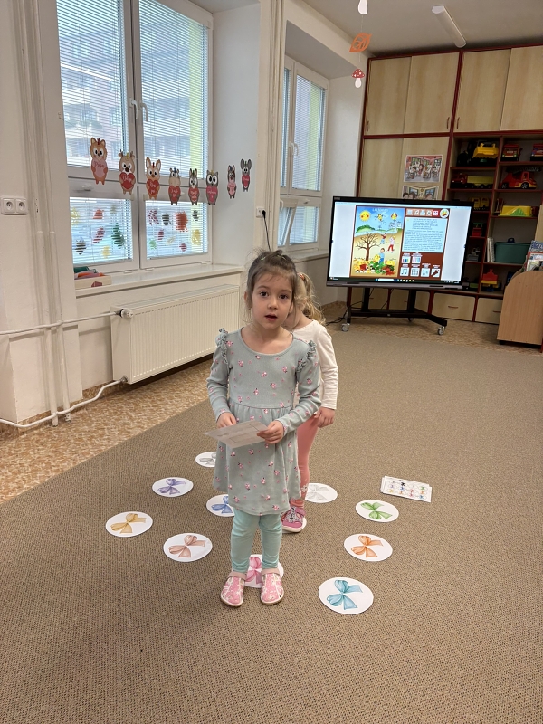 Koťátka - Vyletěl si pyšný drak