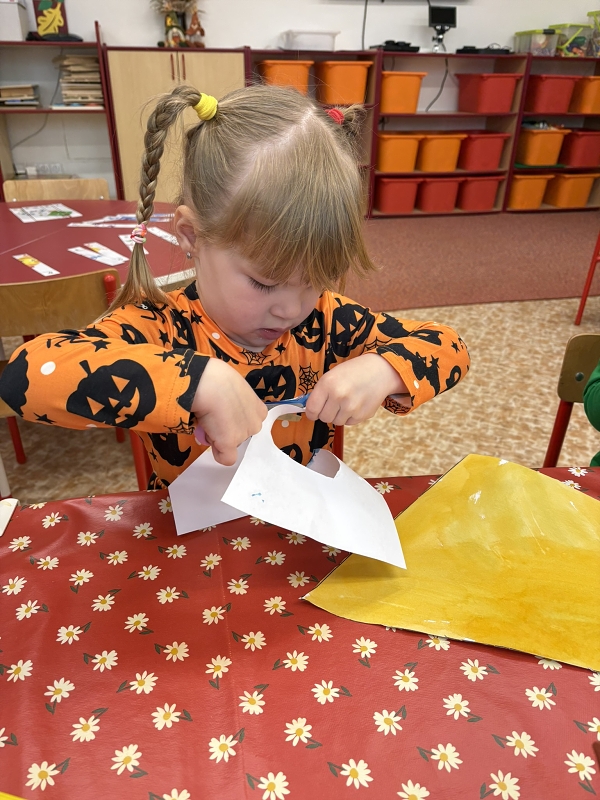 Koťátka - Vyletěl si pyšný drak