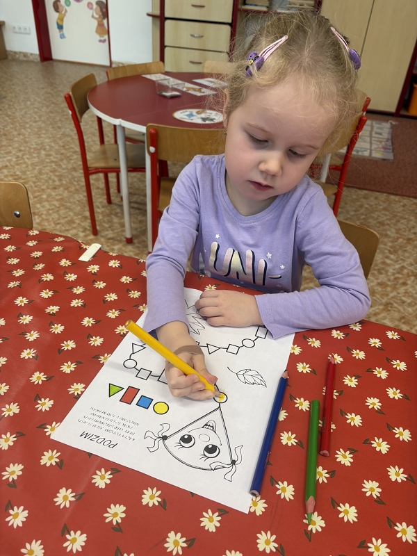 Koťátka - Vyletěl si pyšný drak