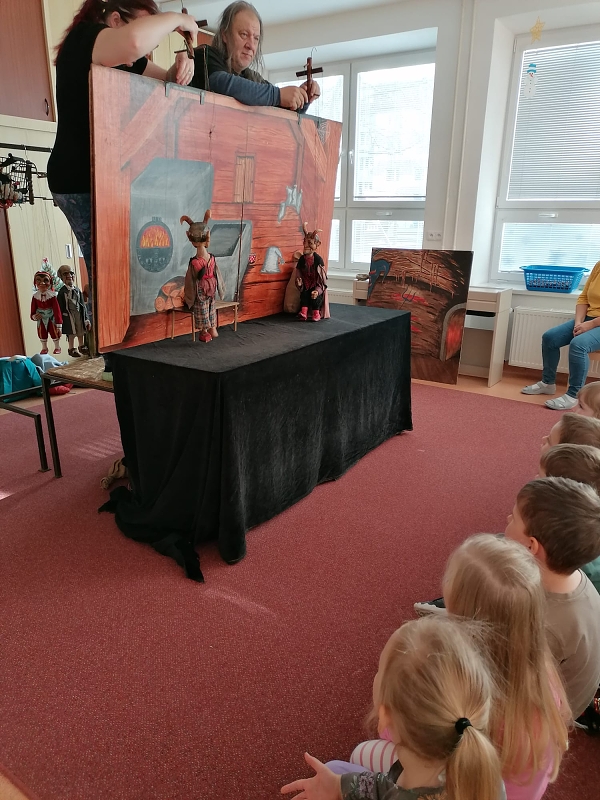 Divadelní představení