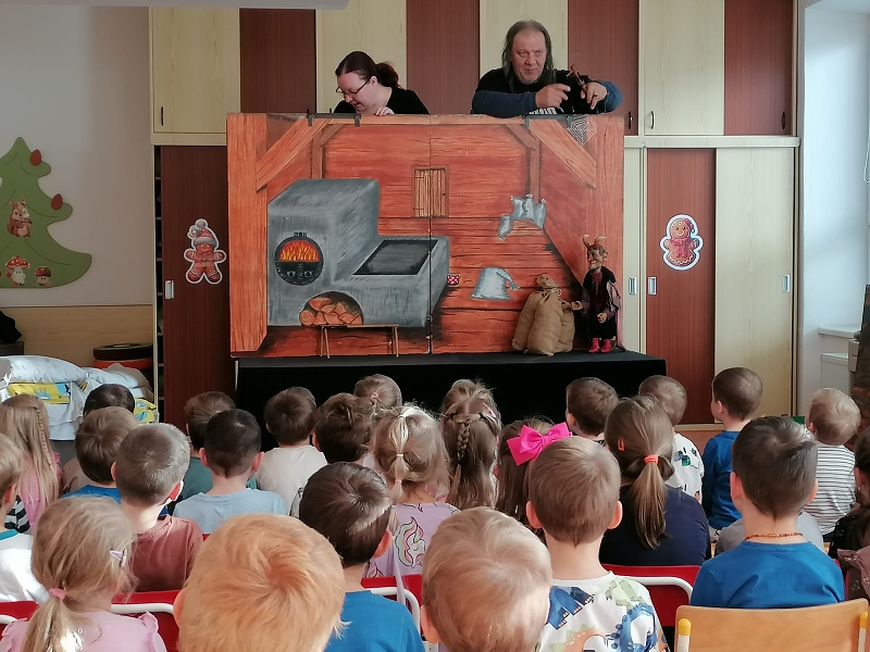 Divadelní představení