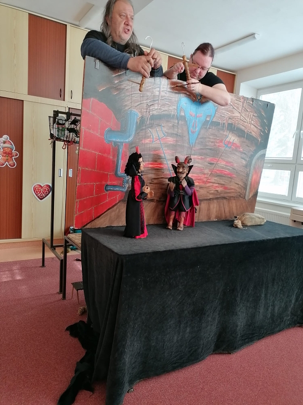 Divadelní představení