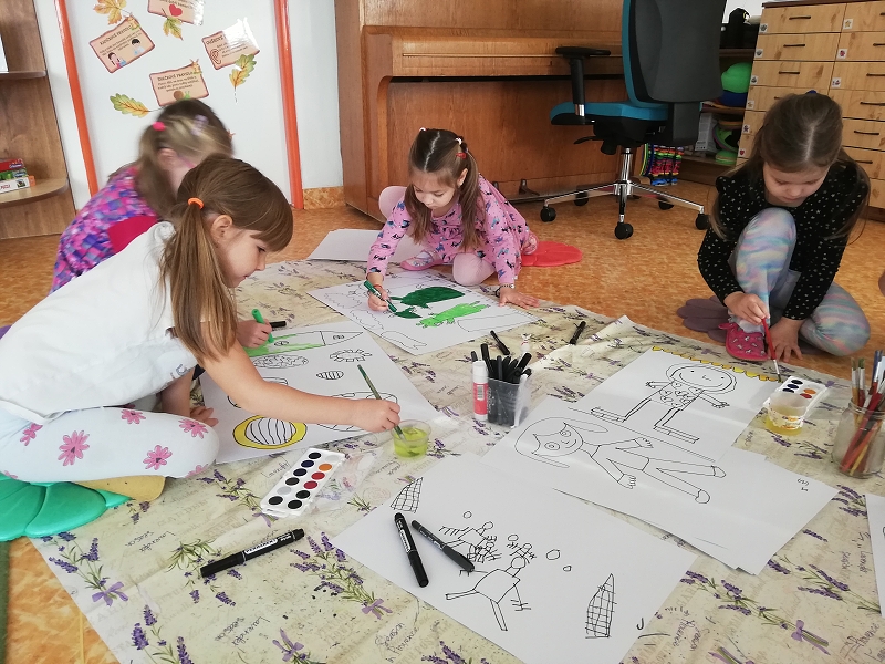 Kroužek Barevné tvoření