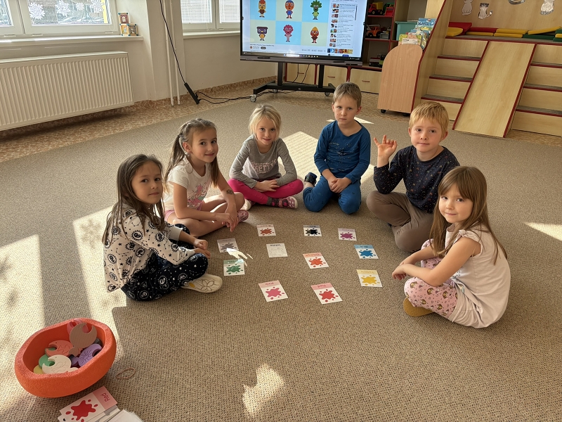 Kroužek HRAVÁ ANGLIČTINA