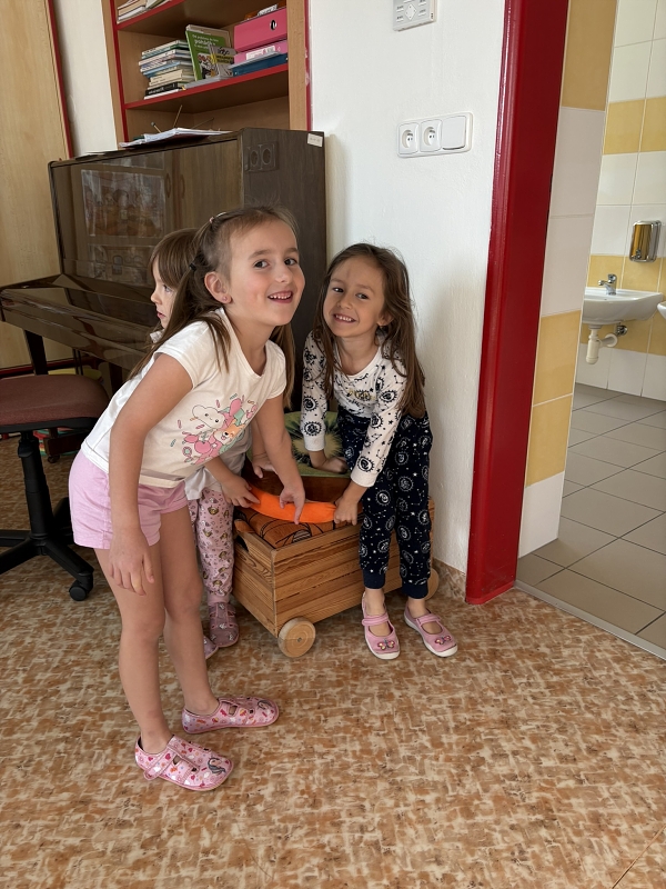 Kroužek HRAVÁ ANGLIČTINA