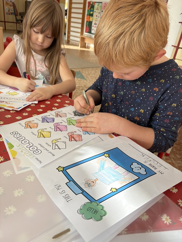 Kroužek HRAVÁ ANGLIČTINA