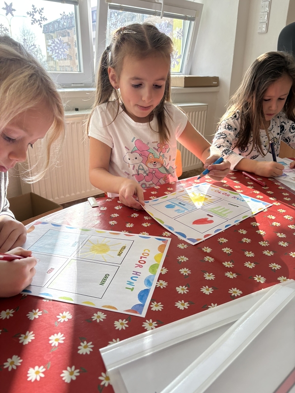 Kroužek HRAVÁ ANGLIČTINA