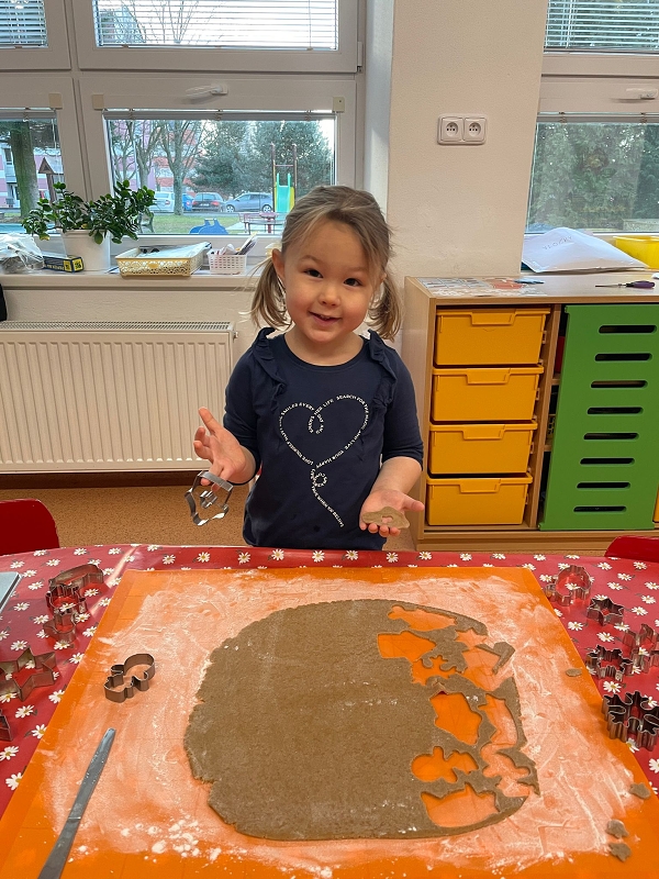 Myšky pečou perníčky