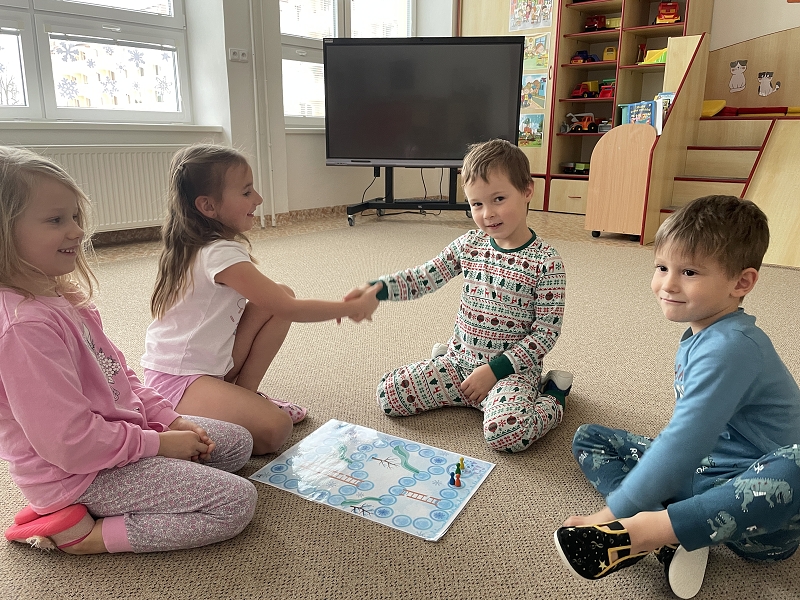 Kroužek Deskohrátky