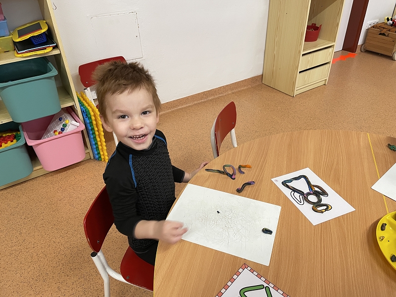 Myšky procvičují jemnou motoriku, cvičí jógu