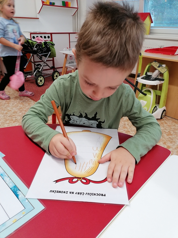 Slyšíte to cinkání - Koťátka