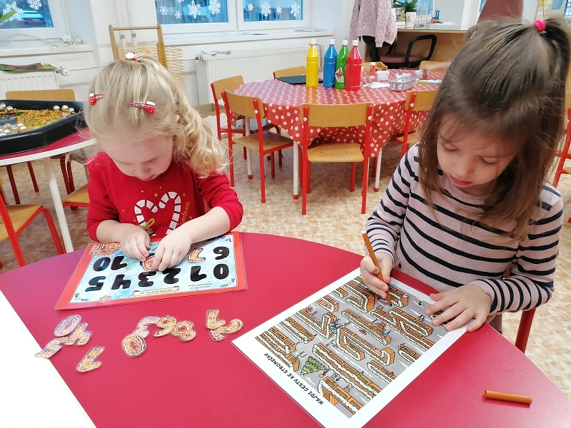 Slyšíte to cinkání - Koťátka