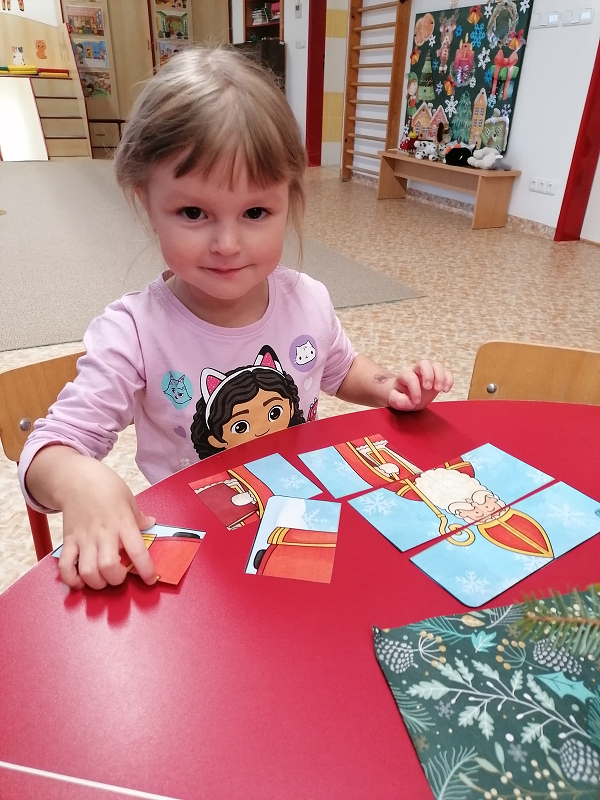 Koťátka čekají na Mikuláše