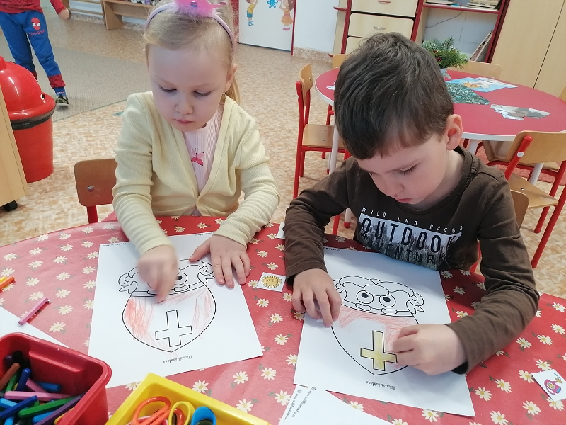 Koťátka čekají na Mikuláše