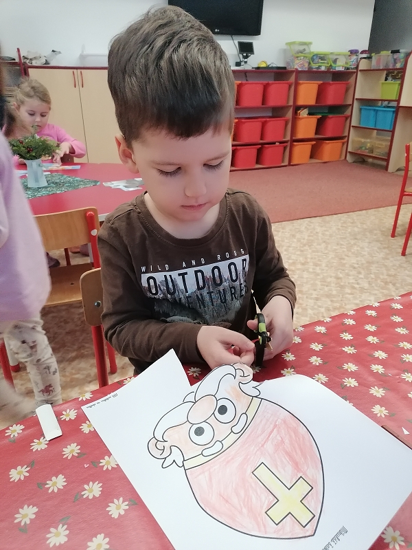 Koťátka čekají na Mikuláše