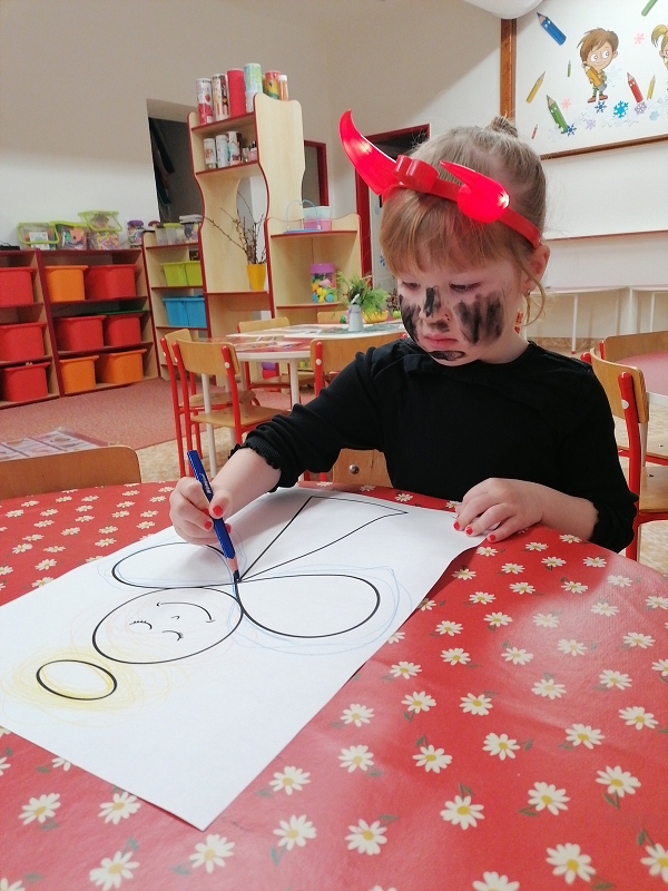 Koťátka čekají na Mikuláše