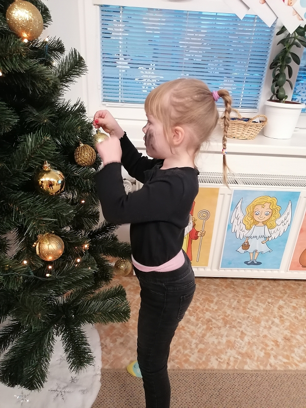 Koťátka čekají na Mikuláše