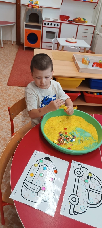 Den dětí ve třídě Koťátek