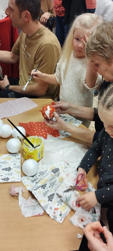 Korálky rozsvěcují Vánoce 27.12.2024