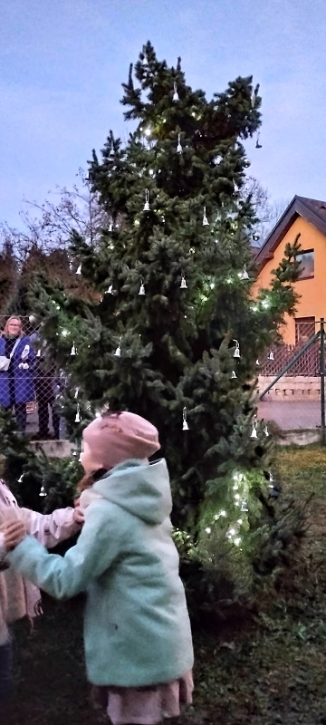 Korálky rozsvěcují Vánoce 27.12.2024