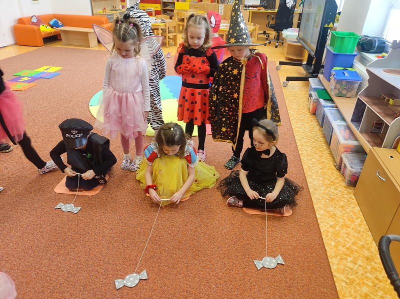 Karneval v MŠ - Žluťásci