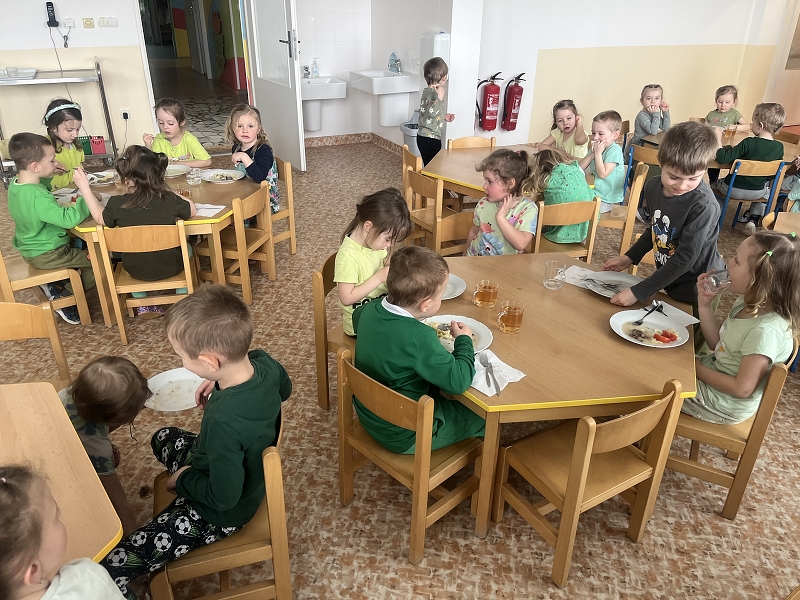 MŠ Korálky - barevný týden