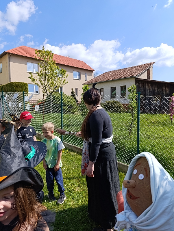 Čarodějnický rej- Modrásci