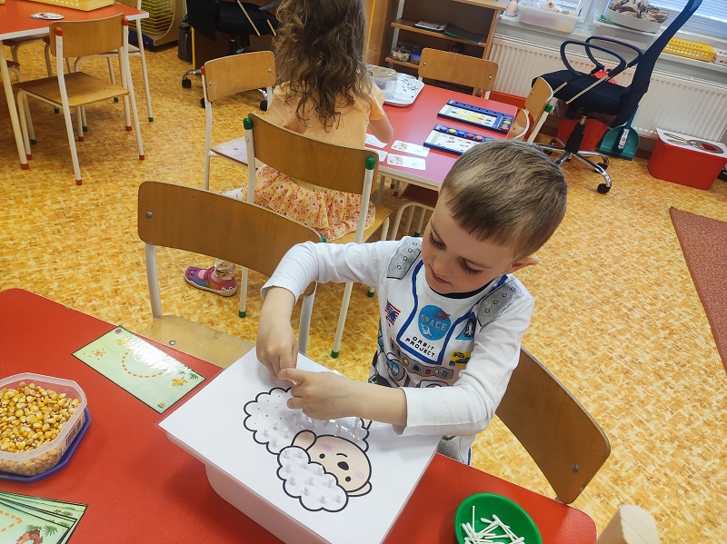 Zvířata na dvorečku - Žluťásci