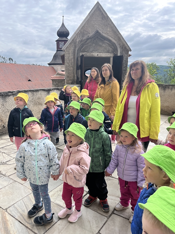 MŠ Korálky na hradě Pernštejně - výlet